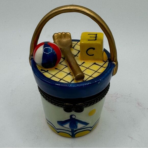 Ceramic Beach Bucket Trinket Holder - Picture 1 of 7